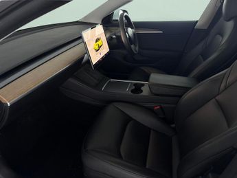 Tesla Model 3 Saloon RWD (241 bhp) - LED - REVERSE CAM - NAV