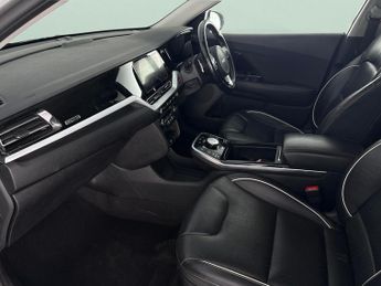 Kia Niro 64kWh 3 (201 bhp) - NAV - HEATED LEATHER - HEATED STEERING