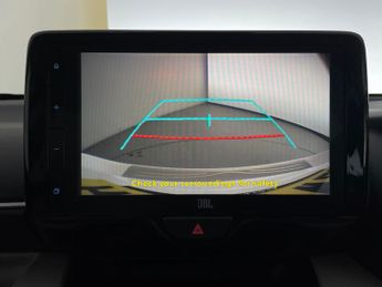 Toyota Yaris 1.5 VVT-h Excel E-CVT (116 ps) - LED - REVERSE CAM - NAV