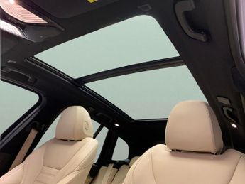 BMW iX3 80kWh Premier Edition (286 ps) - LEATHER - NAV - HEATED SEATS