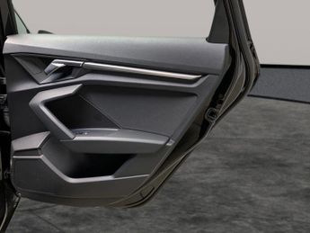 Audi A3 1.4 TFSIe 40 Sport Sportback Plug-in S Tronic 13kWh (204 ps) - L