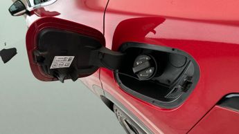 Kia Sportage 1.6 h T-GDi GT-Line (226 bhp) - LANE DEPARTURE  - LANE FOLLOWING