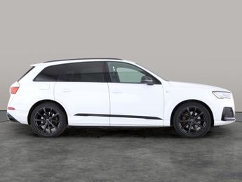 Audi Q7 3.0 TDI V6 50 Black Edition Tiptronic quattro (286 ps) - REVERSE