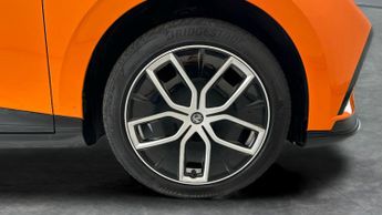 MG Mg4 64kWh Trophy Long Range (203 ps) - HEATED STEERING - BLIND SPOT 