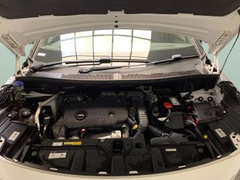 Peugeot 3008 1.5 BlueHDi GT Line EAT (130 ps) - LANE DEPARTURE  - BLUETOOTH -