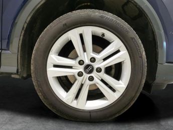 Audi Q2 2.0 TDI 30 Sport S Tronic (116 ps) - AIR CON - PARK SENSORS - DA