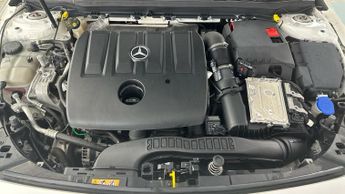 Mercedes-Benz A Class 1.5 A180d Sport (Executive) 7G-DCT (116 ps) - HEATED LEATHER