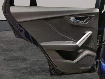 Audi Q2 2.0 TDI 30 Sport S Tronic (116 ps) - AIR CON - PARK SENSORS - DA