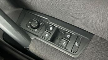 Volkswagen Tiguan 2.0 TDI Match DSG (150 ps) - DAB - PRIVACY GLASS - USB AUDIO