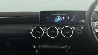 Mercedes-Benz A Class 1.5 A180d Sport (Executive) 7G-DCT (116 ps) - HEATED LEATHER