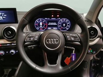 Audi Q2 2.0 TDI 30 Sport S Tronic (116 ps) - AIR CON - PARK SENSORS - DA