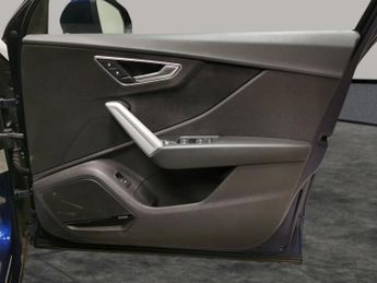 Audi Q2 2.0 TDI 30 Sport S Tronic (116 ps) - AIR CON - PARK SENSORS - DA