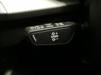 Audi Q2 2.0 TDI 30 Sport S Tronic (116 ps) - AIR CON - PARK SENSORS - DA