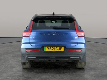 Volvo XC40 Recharge Twin 78kWh Pro AWD (408 ps) - SURROUND VIEW - PARK ASSI