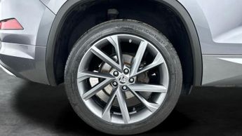 Skoda Kodiaq 1.5 TSI ACT SportLine DSG (7 Seat) (150 ps) - DRIVER MEMORY SEAT