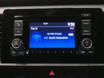 Honda Jazz 1.5 h i-MMD SE eCVT (107 ps) - SPEED LIMIT RECOG - DRIVING MODES