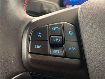 Ford Mustang Mach-e Extended Range 91kWh Automatic AWD (351 ps) - KEYLESS ENTRY - HE