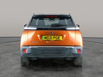 Peugeot E-2008 50kWh GT (136 ps) - REVERSE CAM - NAV - HEATED SEATS