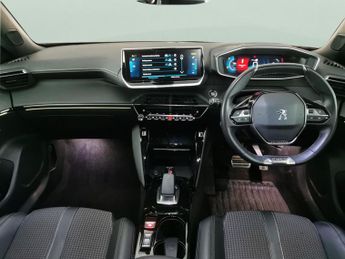 Peugeot E-2008 50kWh GT (136 ps) - LED - REVERSE CAM - NAV