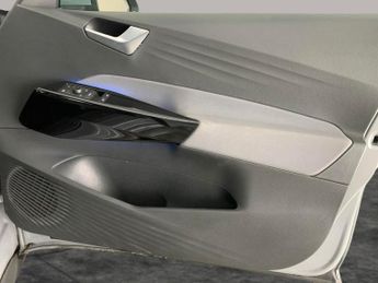 Volkswagen ID.3 Pro Performance 58kWh Life (204 ps) - COMFORT PACK - ASSISTANCE 