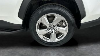 Toyota RAV4 2.5 VVT-h Design CVT 4WD (222 ps) - BLUETOOTH - SPEED LIMIT RECO
