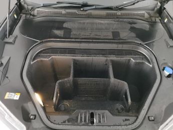 Ford Mustang Mach-e Extended Range 91kWh Automatic (294 ps) - REVERSE CAM - NAV