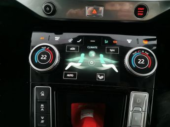 Jaguar I-PACE 400 90kWh SE 4WD (400 ps) - KEYLESS ENTRY - LED - NAV
