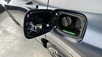 Honda CR-V 2.0 h i-MMD SR eCVT 4WD (184 ps) - HEATED SEATS - BLIND SPOT ASS