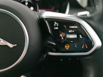 Jaguar I-PACE 400 90kWh SE 4WD (400 ps) - LED - NAV - HEATED LEATHER
