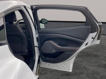 Ford Mustang Mach-e Extended Range 91kWh Automatic AWD (351 ps) - KEYLESS ENTRY - HE