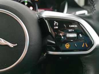 Jaguar I-PACE 400 90kWh SE 4WD (400 ps) - KEYLESS ENTRY - LED - NAV