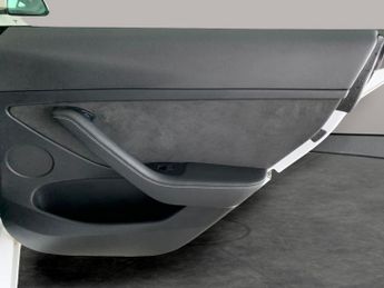 Tesla Model 3 Standard Range Plus RWD (241 bhp) - PARK ASSIST - LED - REVERSE 