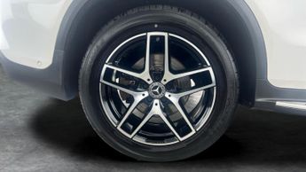 Mercedes-Benz GLC 2.1 GLC220d AMG Line (Premium) G-Tronic 4MATIC (170 ps) - HEATED