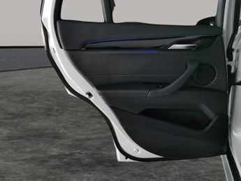 BMW X1 2.0 18d xLine sDrive (150 ps) - PERFORMANCE CONTROL - BLUETOOTH