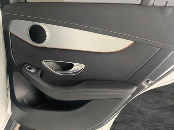 Mercedes-Benz EQC EQC 400 80kWh Sport 4MATIC (408 ps) - HEATED LEATHER - MIRROR PA