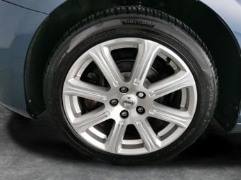 Volvo V40 1.5 T3 GPF Inscription (152 ps) - WINTER PACK - TEMPA SPARE WHEE