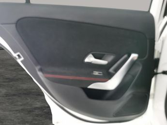 Mercedes-Benz A Class 1.3 A200 AMG Line 7G-DCT (163 ps) - COMFORT PACK - KEYLESS-GO - 