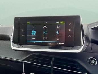 Peugeot E-2008 50kWh Allure Premium (136 ps) - CRUISE - SPEED LIMIT RECOG - HAL