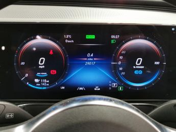 Mercedes-Benz EQC EQC 400 80kWh AMG Line (Premium) 4MATIC (408 ps) - REVERSE CAM -