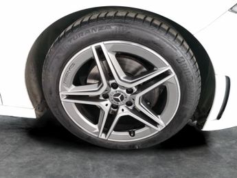 Mercedes-Benz A Class 1.3 A200 AMG Line 7G-DCT (163 ps) - COMFORT PACK - KEYLESS-GO - 