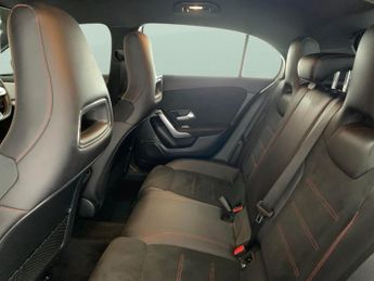 Mercedes-Benz A Class 1.5 A180d AMG Line 7G-DCT (116 ps) - HEATED SEATS - ALCANTARA