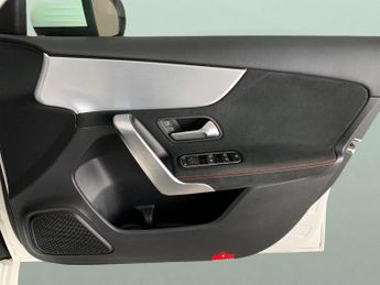 Mercedes-Benz A Class 1.5 A180d AMG Line 7G-DCT (116 ps) - HEATED SEATS - ALCANTARA