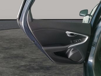 Volvo V40 1.5 T3 GPF Inscription (152 ps) - WINTER PACK - TEMPA SPARE WHEE