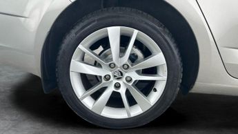 Skoda Octavia 1.5 TSI GPF ACT SE L DSG (150 ps) - BLUETOOTH - CRUISE - AIR CON