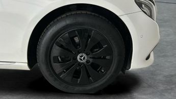 Mercedes-Benz E Class 2.0 E220d SE G-Tronic+ (194 ps) - MIRROR PACKAGE - COMFORT PACK