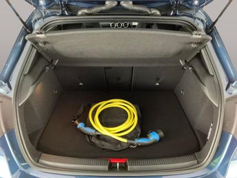 Mercedes-Benz A Class 1.3 A250e 15.6kWh AMG Line Edition (Executive) Plug-in 8G-DCT (2