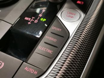 BMW 3 Series 2.0 330e 12kWh M Sport Plug-in (292 ps) - NAV - ACOUSTIC GLAZING