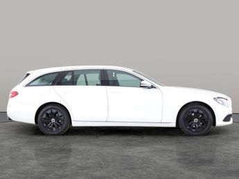 Mercedes-Benz E Class 2.0 E220d SE G-Tronic+ (194 ps) - MIRROR PACKAGE - COMFORT PACK