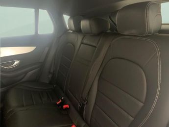 Mercedes-Benz EQC EQC 400 80kWh Sport 4MATIC (408 ps) - HEATED LEATHER - MIRROR PA