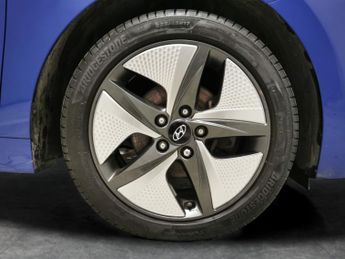 Hyundai Ioniq 1.6 h-GDi Premium SE DCT (141 ps) - REVERSE CAM - NAV - HEATED S